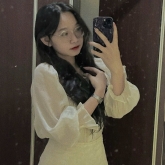 Chị Hoàng Trâm